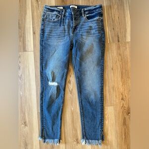 Vigoss Marley MidRise Skinny Jean 32 NWT